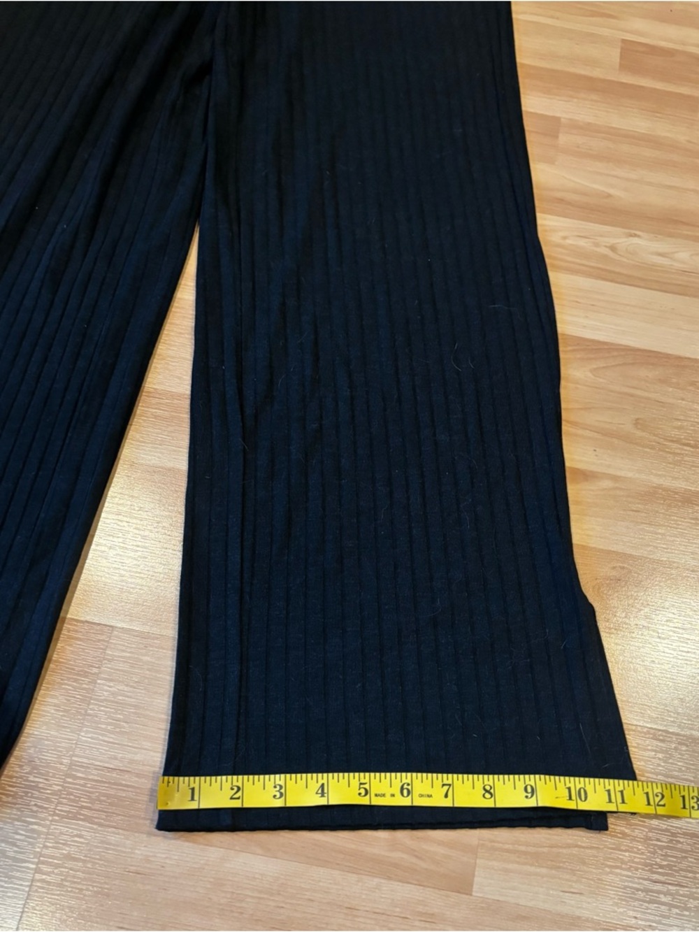 Vineyard Vines Charcoal Heather Ribbed Dreamcloth Pants - Picture 3 of 10